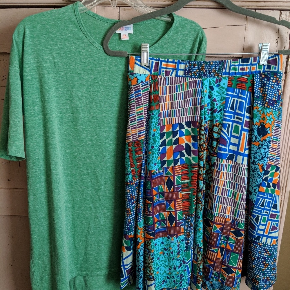 LULAROE XS Minty Green Irma and Sm Madison Outfit